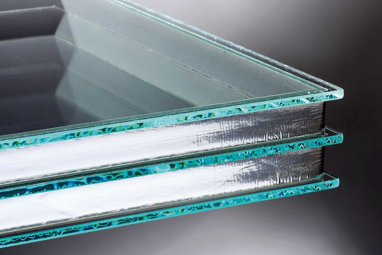 Apeer Energy Efficiency - triple glazed glass for extra insulation