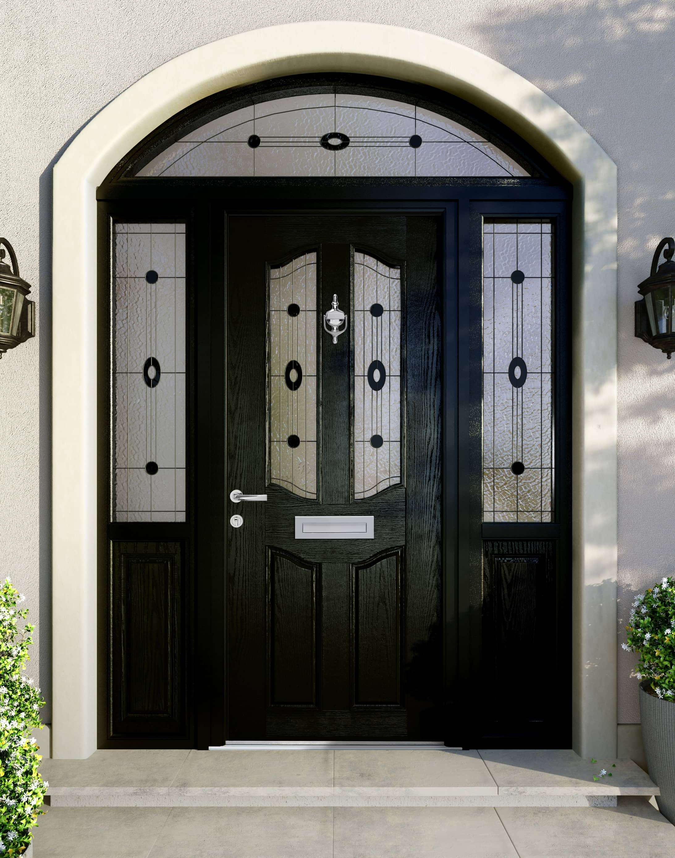 Apeer Inspiration - Traditional Dark Green Front Door with knocker